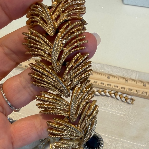 Vintage sarah cov judy lee Gold and Silver Jewelry Set